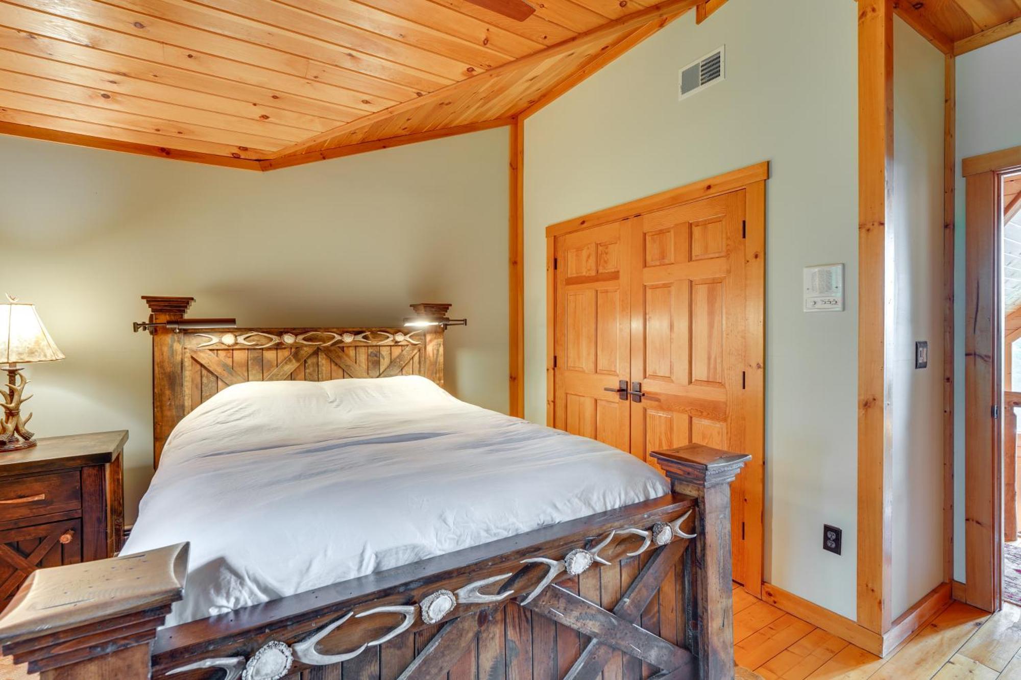 Luxury Log Cabin With Ev Charger And Mtn Views! Blairstown Εξωτερικό φωτογραφία