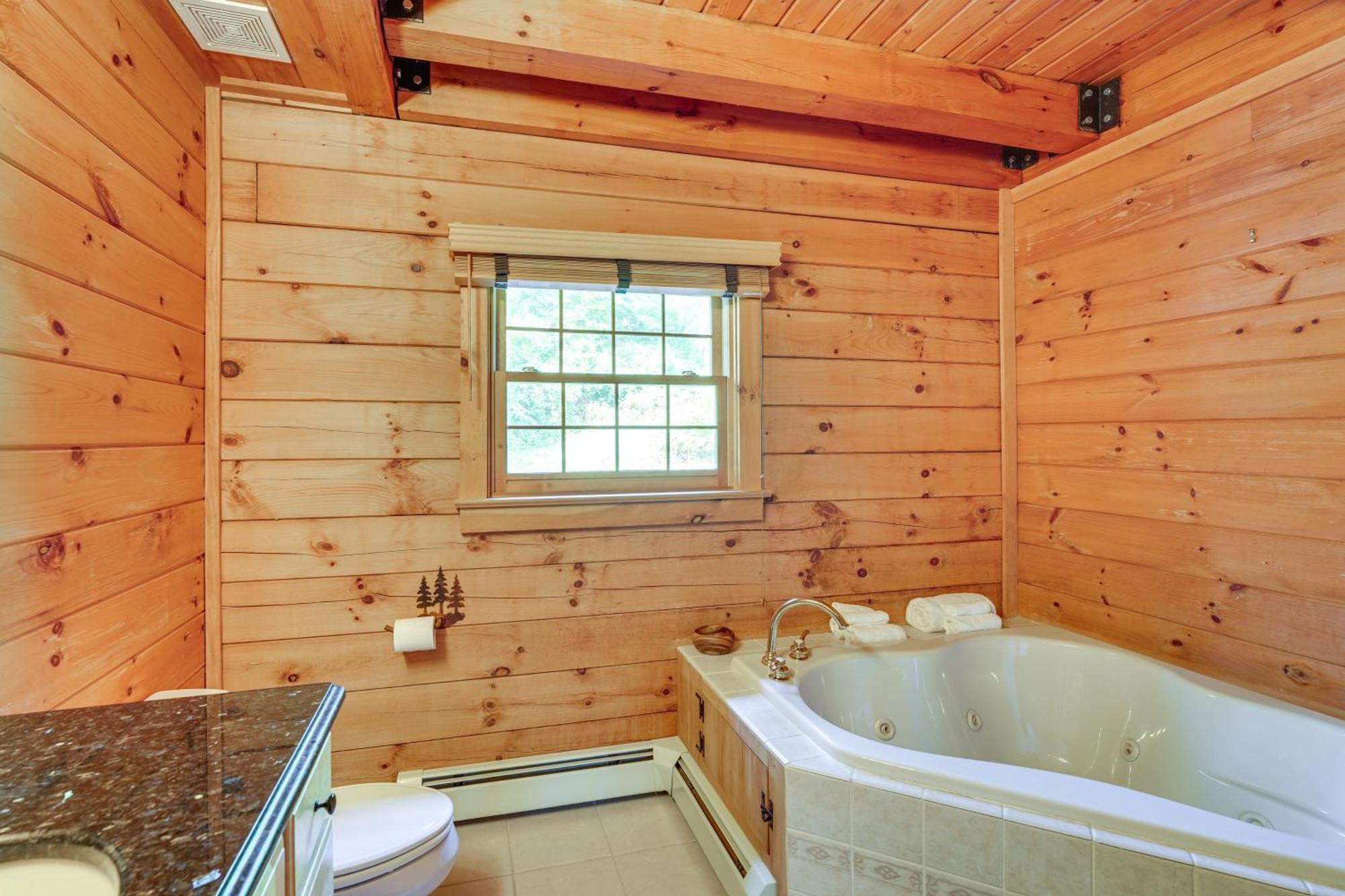 Luxury Log Cabin With Ev Charger And Mtn Views! Blairstown Εξωτερικό φωτογραφία